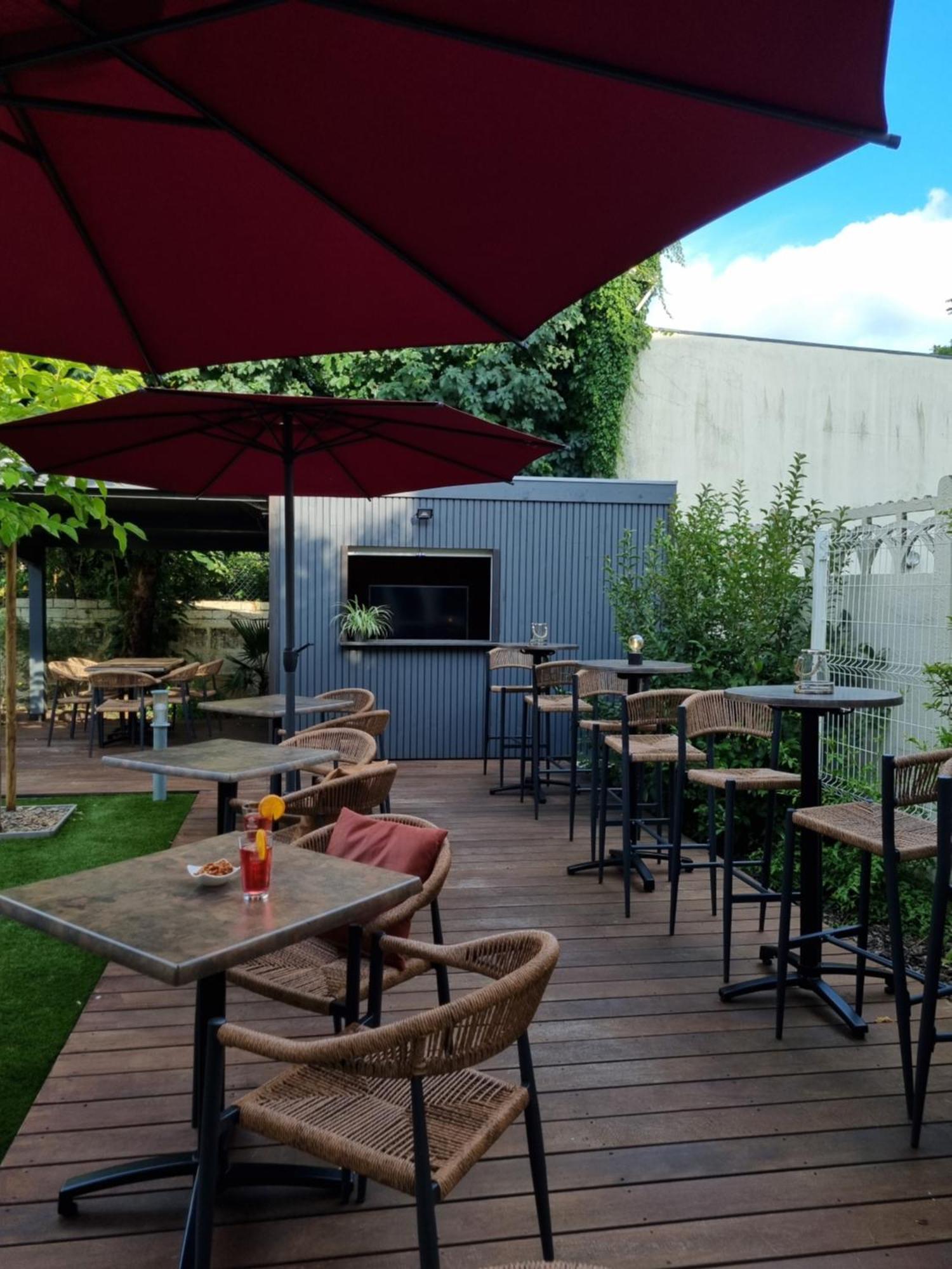 Bloom Hostel Bar & Garden Bordeaux Esterno foto
